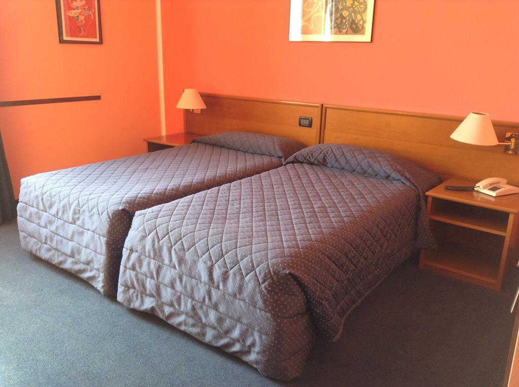 Columbus Sea Hotel 4*